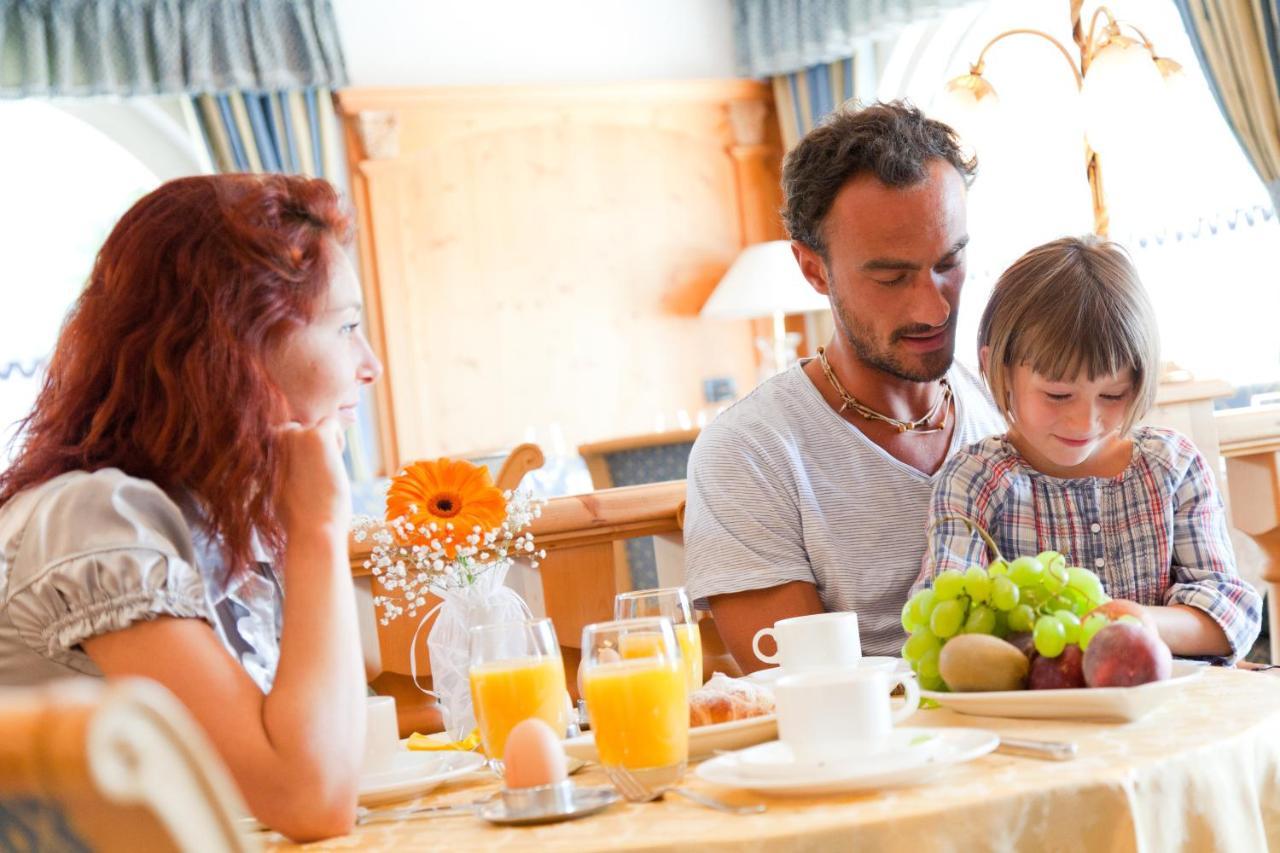 ויגו די פאסה Nature Wellness Hotel Renato מראה חיצוני תמונה